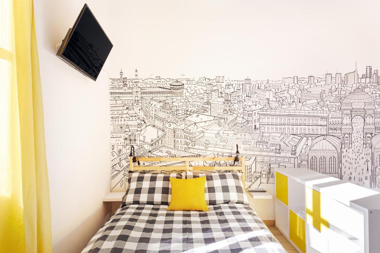 A Yellow Touch - Modern Studio In Isola Milano Exterior foto