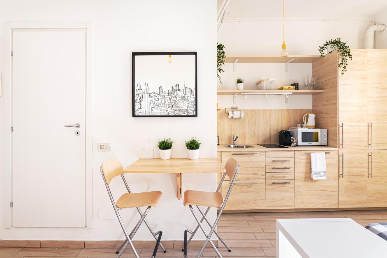 A Yellow Touch - Modern Studio In Isola Milano Exterior foto